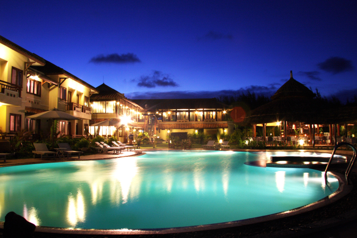 SAI GON HA LONG HOTEL 